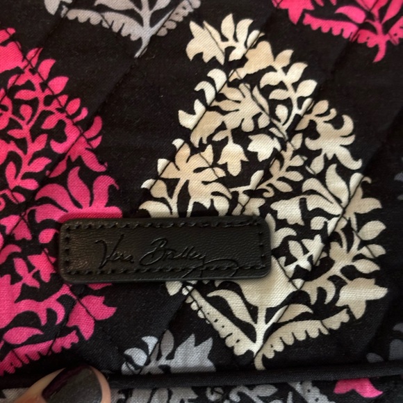 Large Vera Bradley Crossbody - Picture 5 of 8